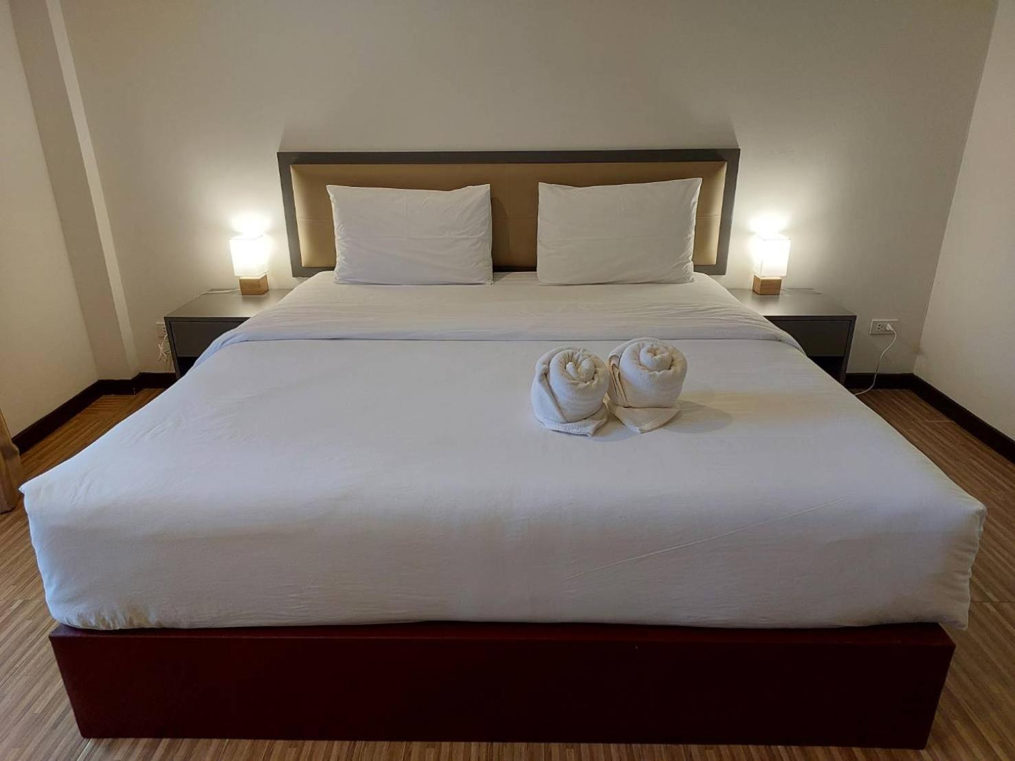 Sisina Resort Prachuap Khiri Khan Esterno foto